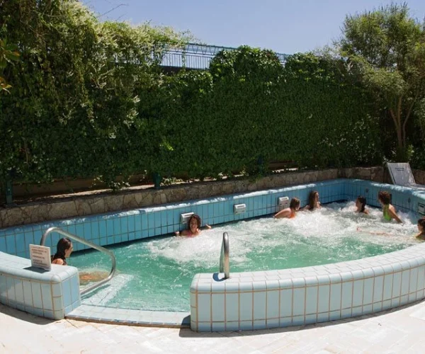 Camping Parco Delle Piscine in Toscane het bubbelbad van de camping