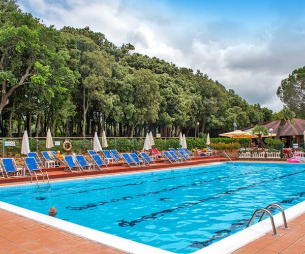 Camping Valle Gaia Toscane zwembad